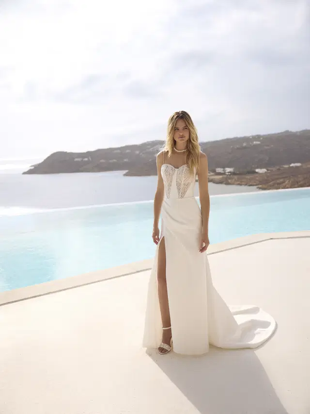 Ismay by Modeca Bridal: Fit & Flare silhouette, sweetheart neckline, lace, chapel train