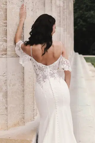 Claudia by Amo & Luv - view 4 of 5
