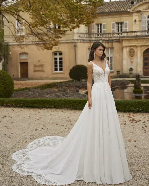 Vito wedding dress by Rosa Clara, straight, lace
