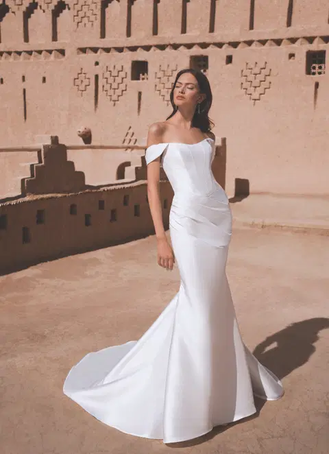 Tova wedding dress by Enzoani, fit & flare, mikado