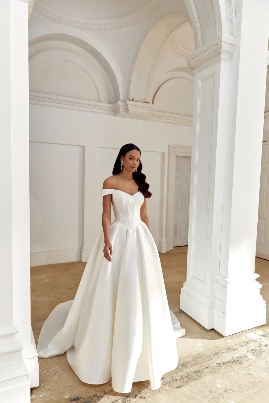 44558 by Sincerity Bridal: Ball Gown silhouette, sweetheart neckline, mikado