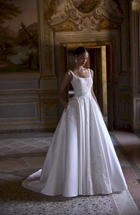 Amber 63219 wedding dress by Veni Infantino, ball gown, satin