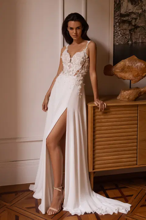 Style E-5482 wedding dress by Elizabeth Passion, lace, deep V-neck