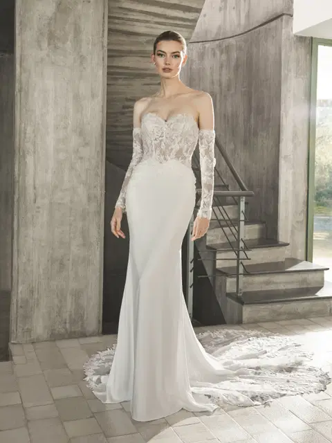 Pyce wedding dress by Pronovias, mermaid, lace