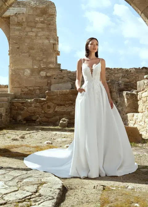 Dubai wedding dress by Dando London, ball gown, mikado
