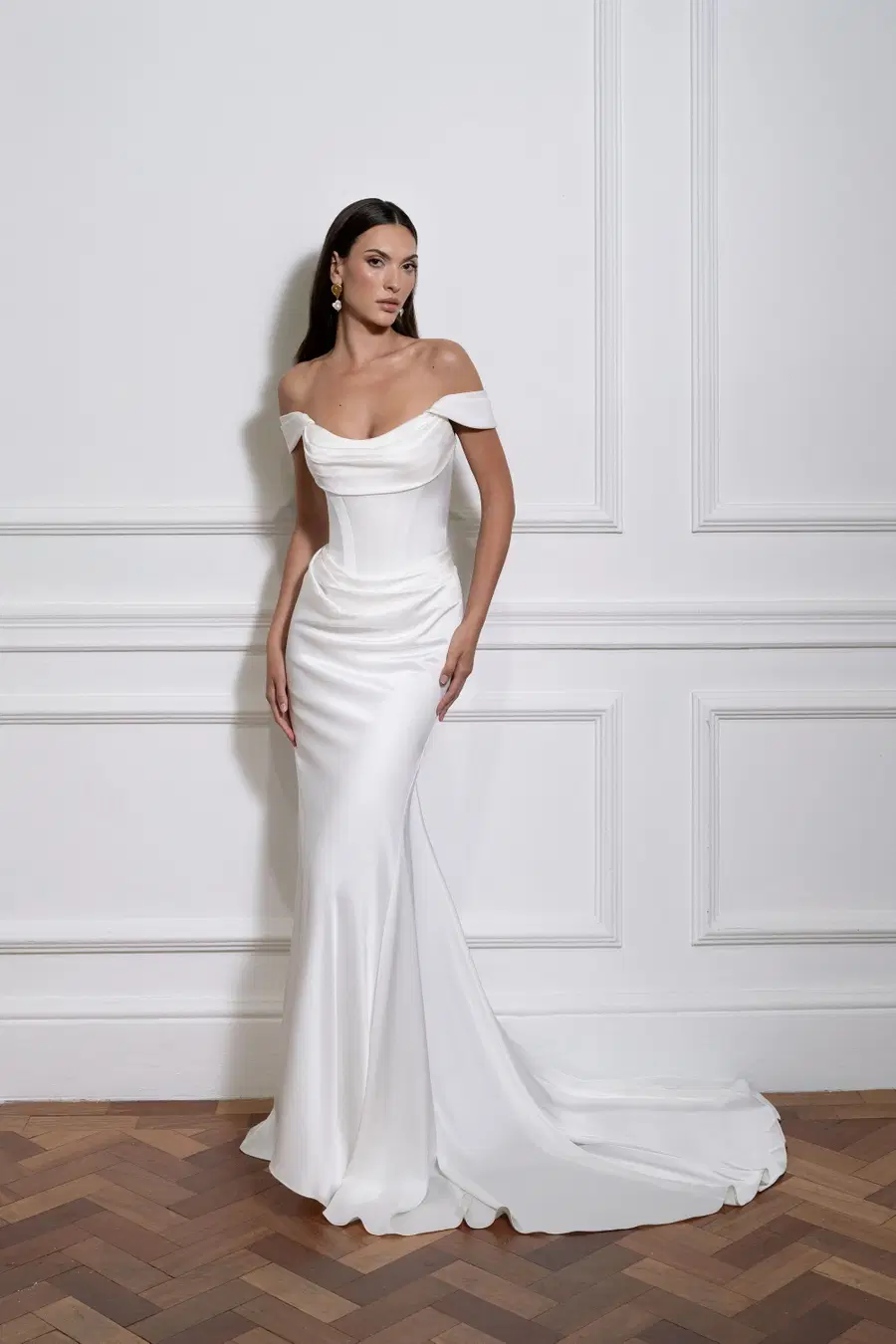Eden by Avenue by Josephine Scott: off-shoulder neckline, sleeveless, satin