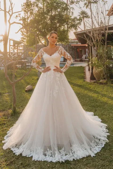 Style 2605 wedding dress by Diane Legrand, A-line, lace