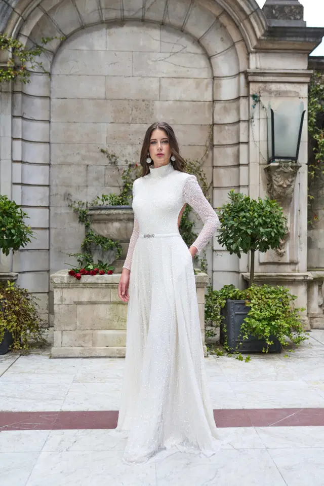 Harlow by Eliza Jane Howell: A-Line silhouette, high / halter neckline, long sleeves, tulle