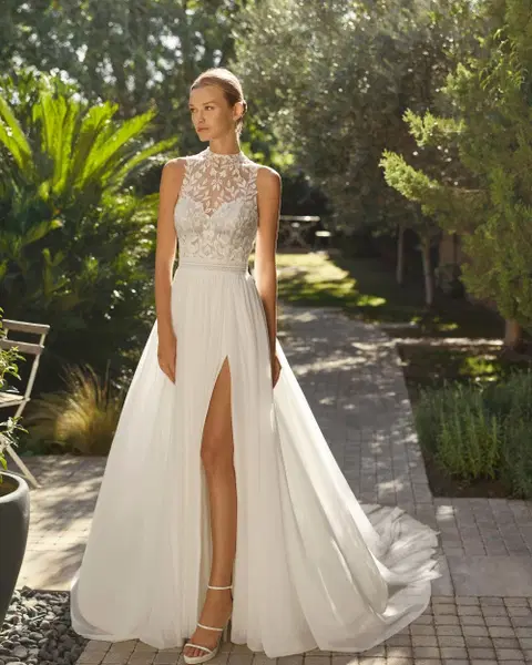 Malu wedding dress by Alma Novia, straight, muslin