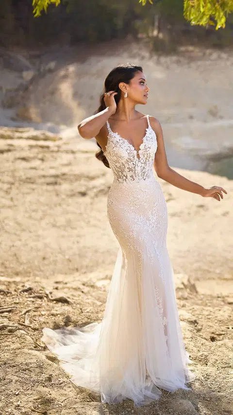 Pure 26518 wedding dress by Pure by Très Chic, fit & flare, tulle