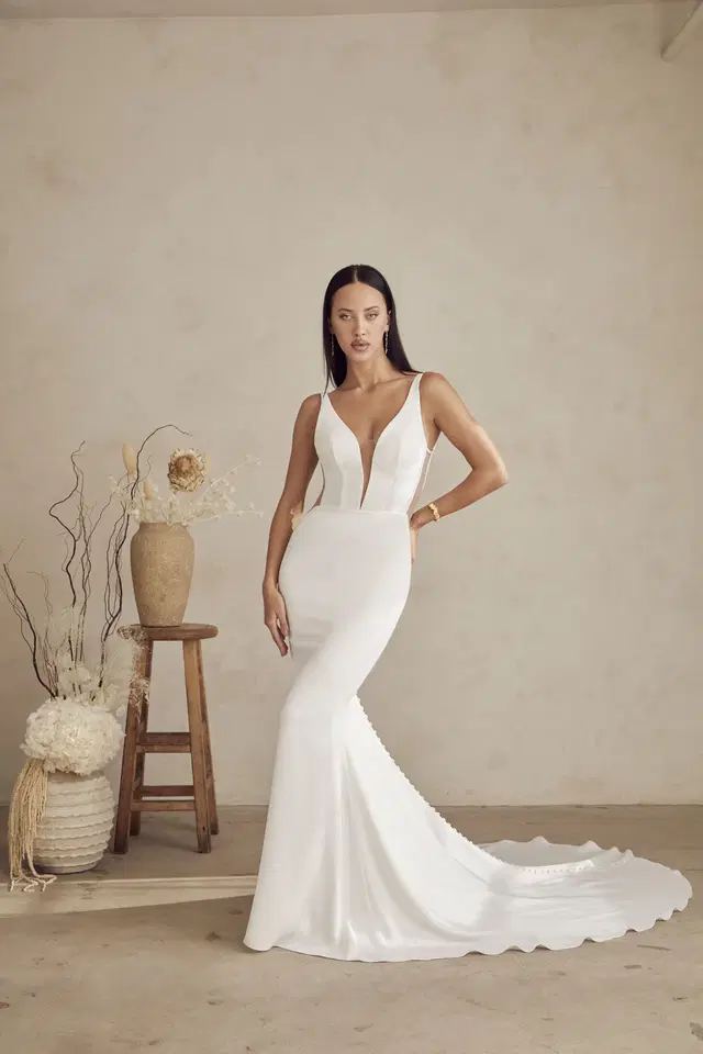 Amal by Casablanca Bridal: Fit & Flare silhouette, V-neck neckline, short sleeves, satin