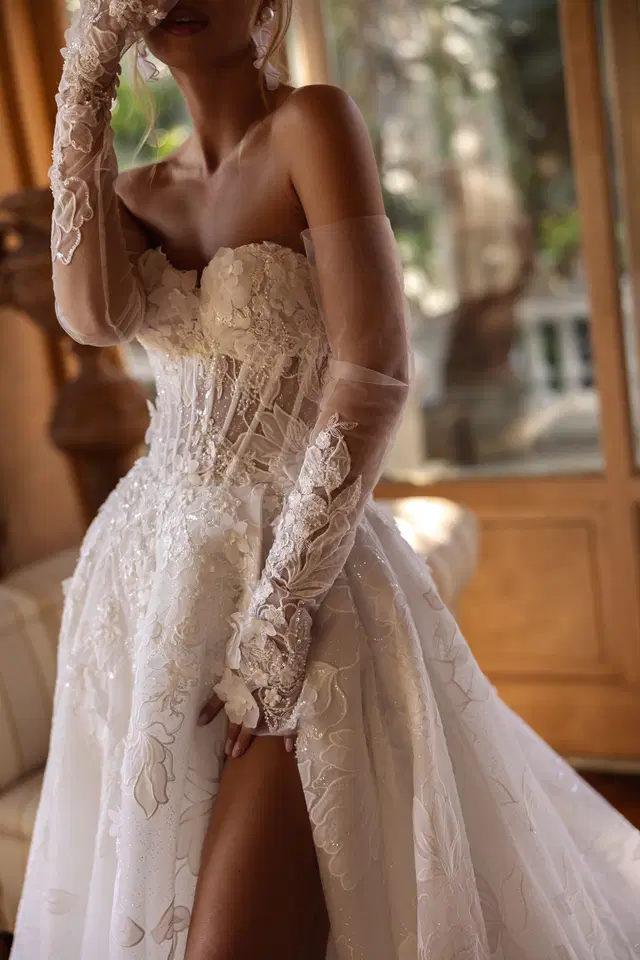 Coralie by Tina Valerdi - view 2 of 3