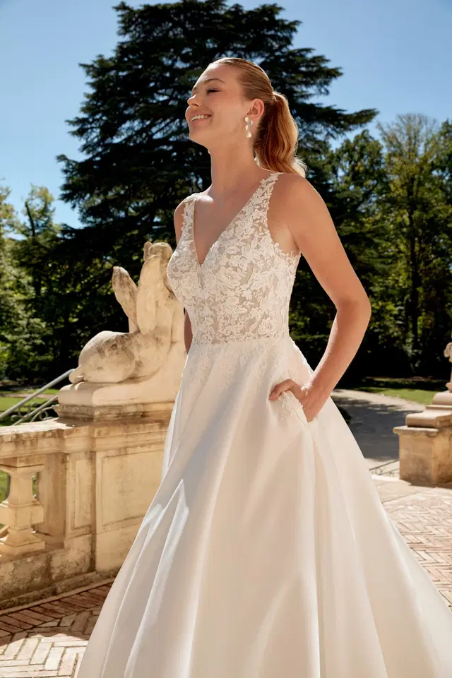 44589 by Sincerity Bridal - view 3 of 3