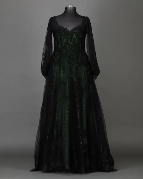 Sleeve Darkgreen by DarkDreamCouture