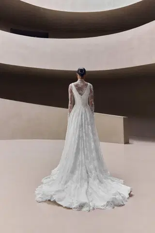 Enoria by Milla Nova - view 4 of 5