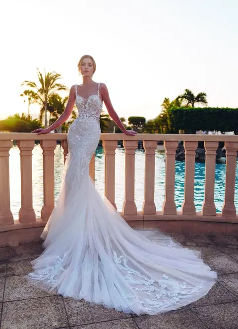Sidney wedding dress by Enzoani, mermaid, satin