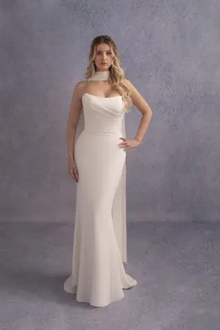 Demi by Donna Salado Bridal - view 3 of 8