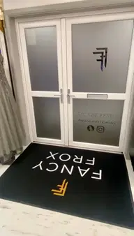 Inside Fancy Frox