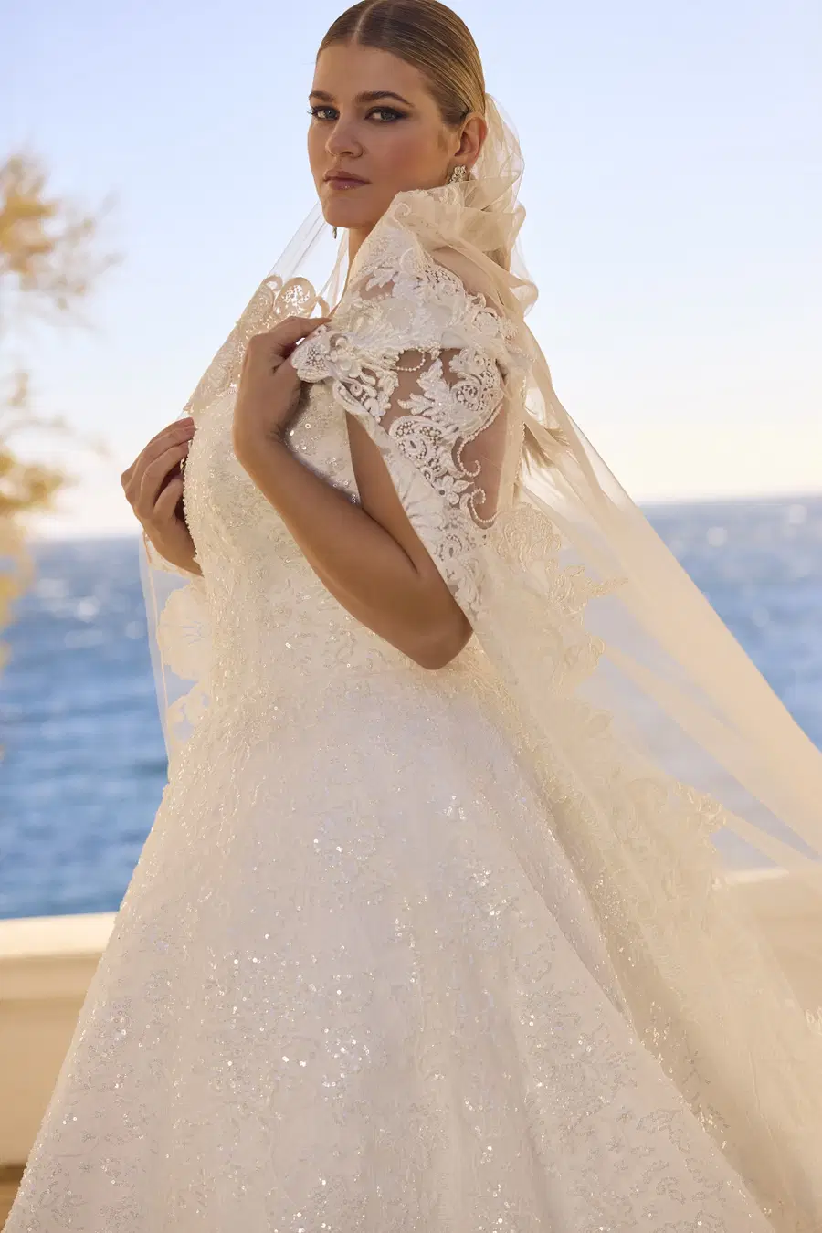 Hetti by Veni Infantino - view 7 of 7