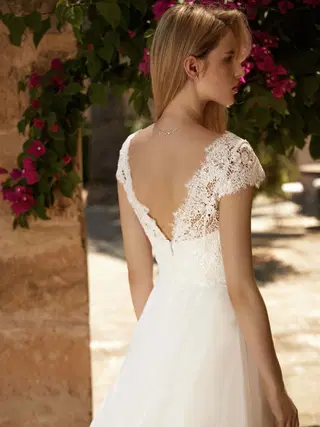 PAULA by Bianco Evento - view 3 of 4