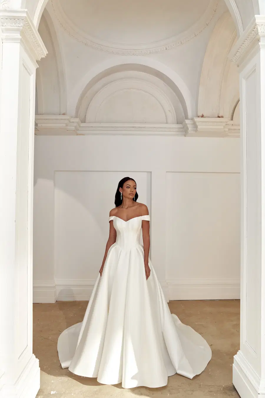 44558 by Sincerity Bridal - view 3 of 9