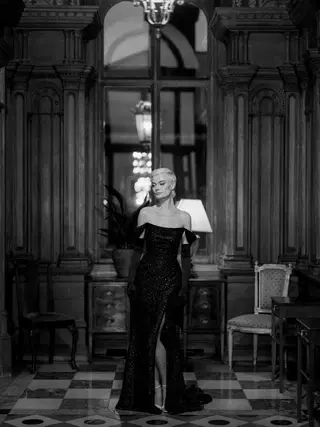 Eva Noir by Avenue by Josephine Scott - view 2 of 10