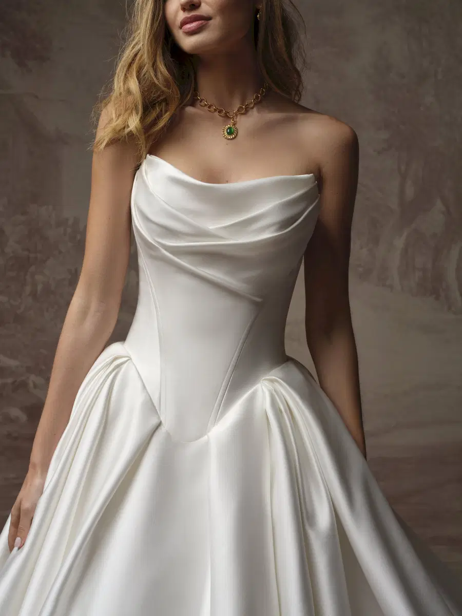 FIORITA by Maggie Sottero - view 9 of 9