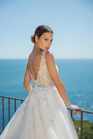 MGB138 by Miss Beautiful Bride - view 4 of 4