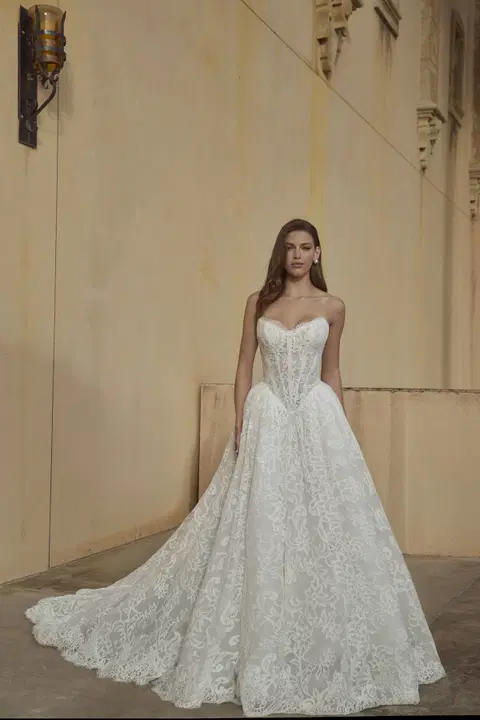 LA26261 Jada wedding dress by Calla Blanche, ball gown, lace