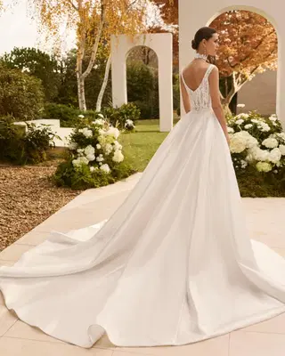 NESS by Rosa Clara - view 4 of 4