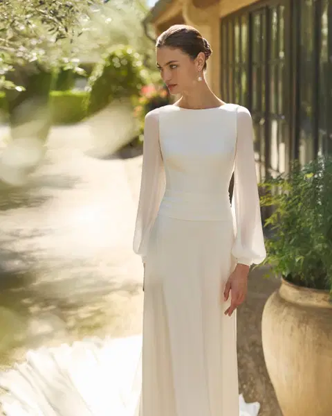Mavis Brautkleid von Alma Novia, Gerade, Crepe