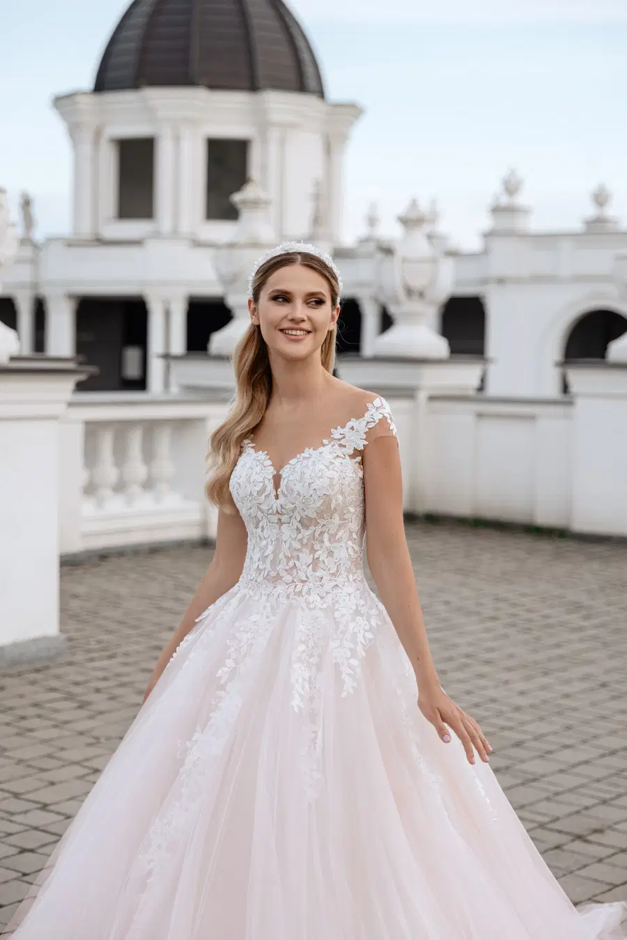 5566 by Serena Bridal - view 2 of 5