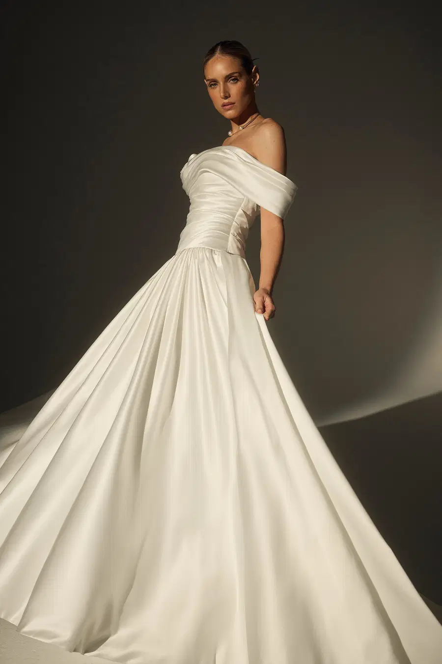 LE171-1 by Casablanca Bridal - view 3 of 7
