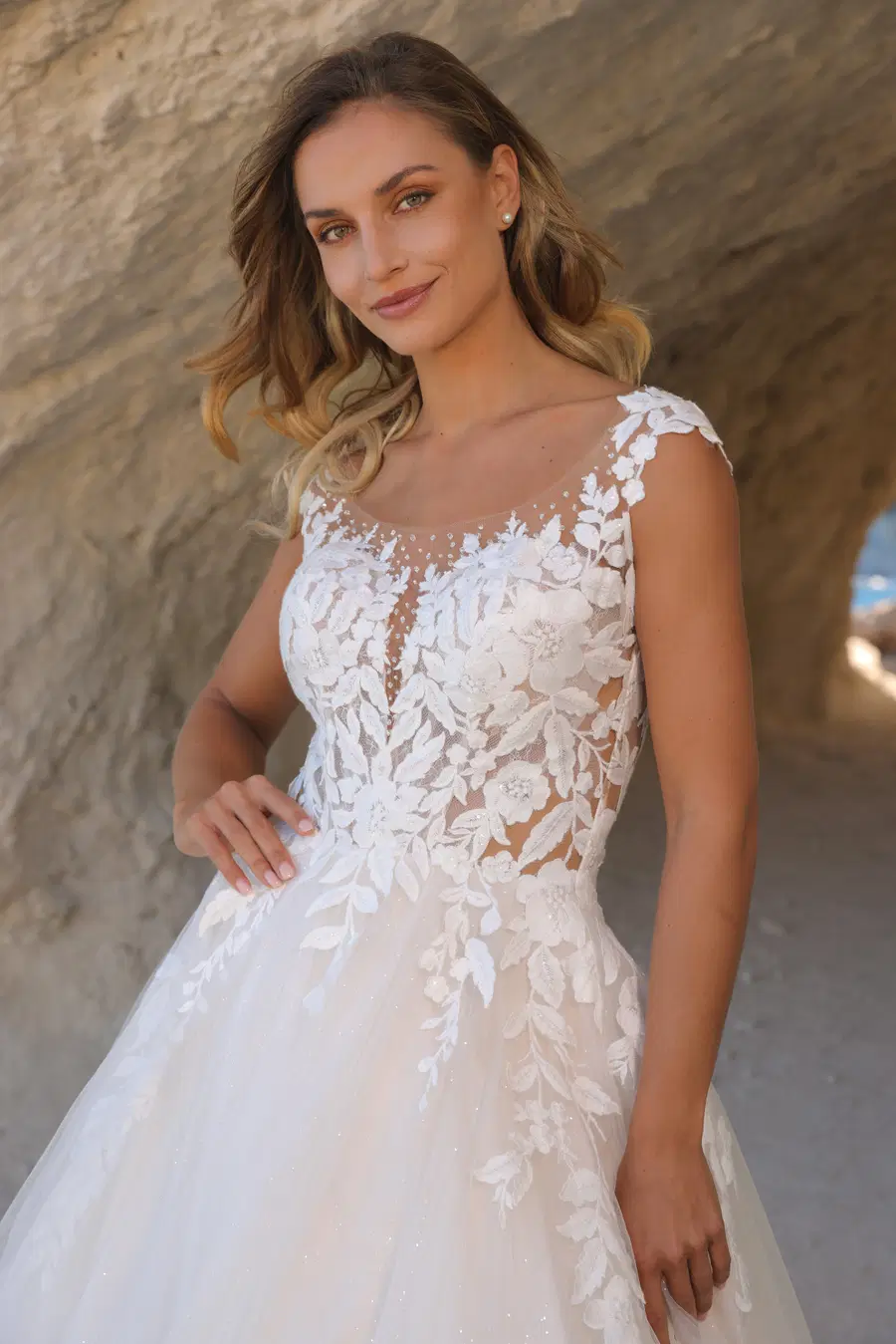 Annastacia by Azuree Bridal - view 2 of 4