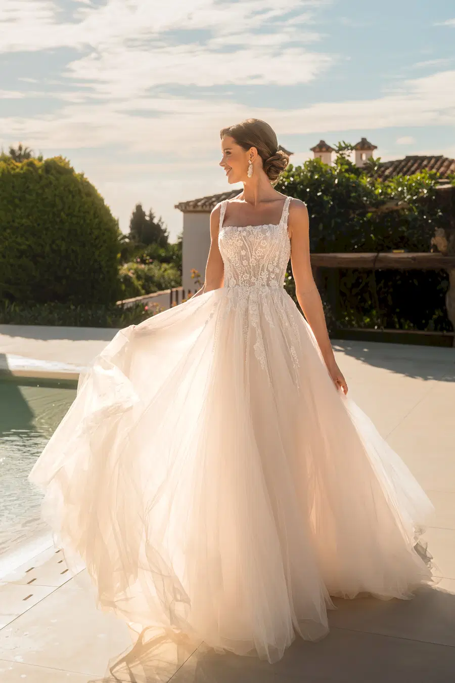 8217 by Diane Legrand: A-Line silhouette, square neckline, lace