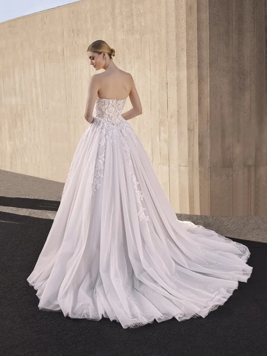 OTELIA by Pronovias - view 2 of 3