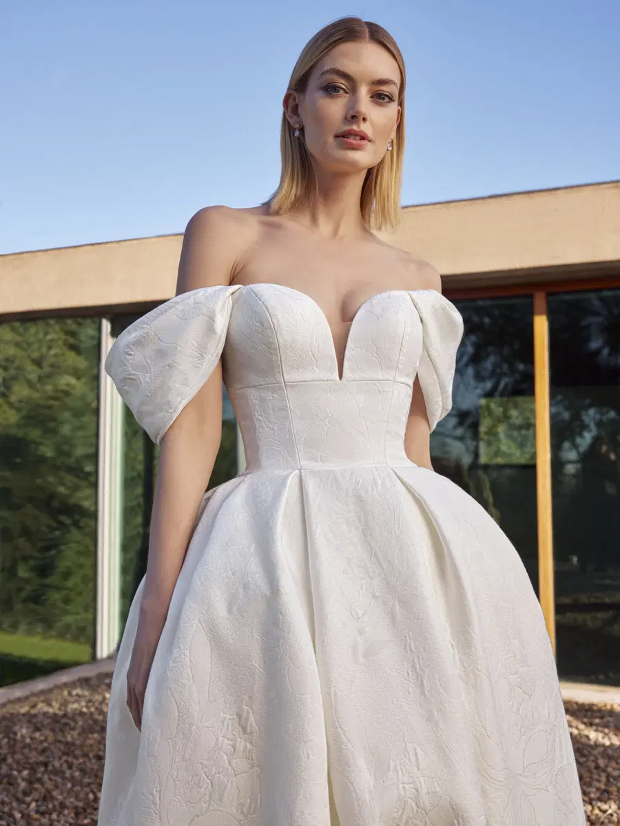 THALLIS by Pronovias - view 2 of 3