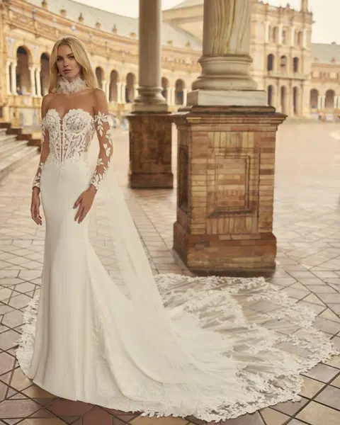 Kaelat wedding dress by Aire Barcelona, mermaid, lace