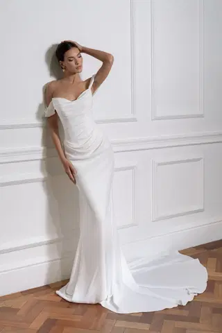 Lola by Avenue by Josephine Scott - view 3 of 4
