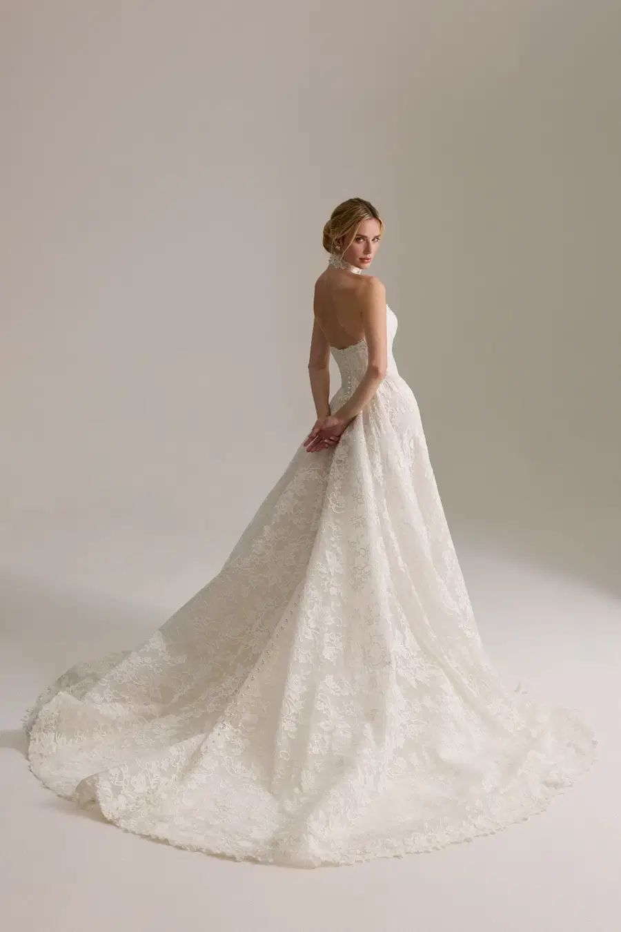 Valeria by Josephine Scott - view 2 of 6