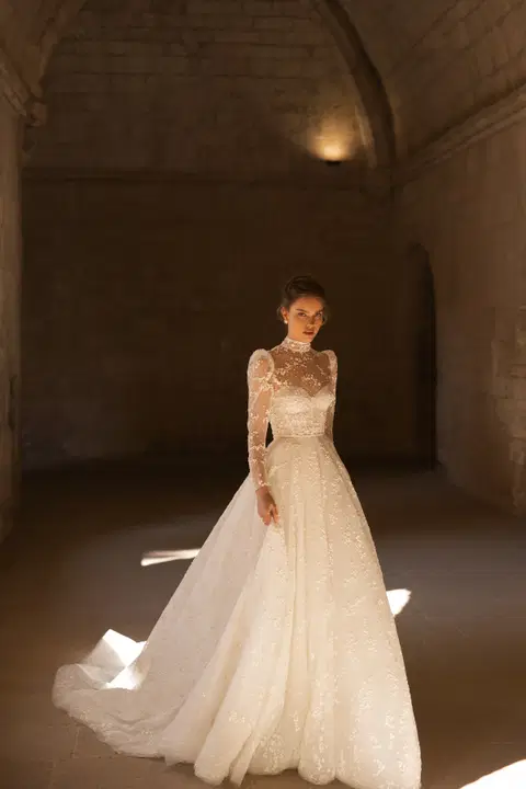 Orfeya wedding dress by Eva Lendel, A-line, lace
