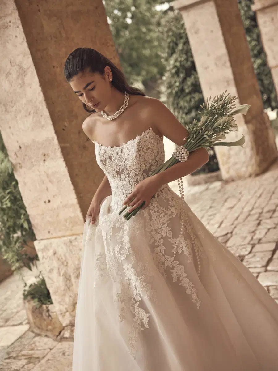 Morwen von Modeca Bridal - Ansicht 3 von 5