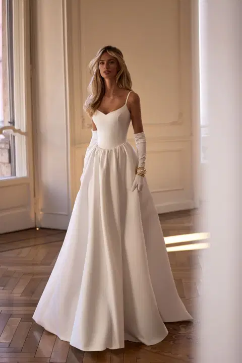 Delmora wedding dress by Milla Nova, A-line, satin