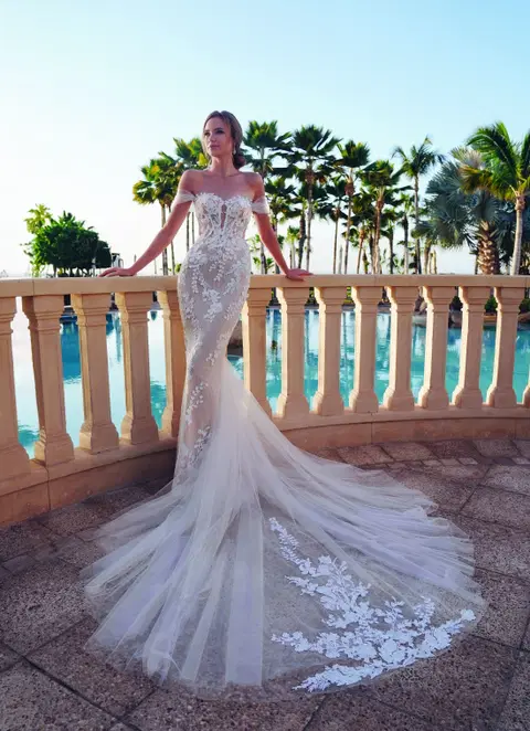 Stasia wedding dress by Enzoani, mermaid, lace
