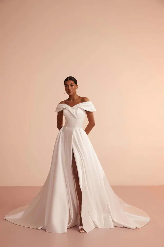 L426 by Ariamo Light: A-Line silhouette, off-shoulder neckline, sleeveless, satin