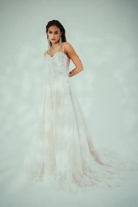 Fee wedding dress by Malee