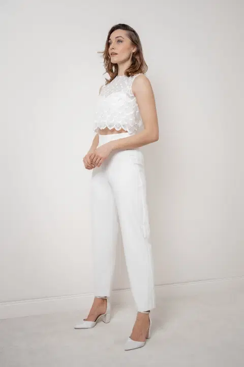 Hose Helin wedding dress by noni, two-piece, crepe