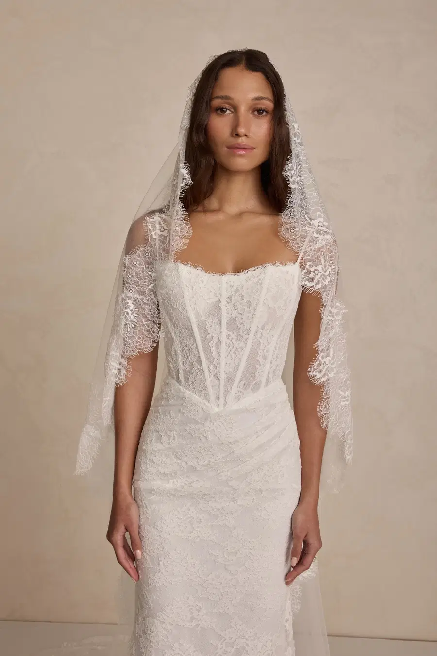Romy. van MWL Bride - weergave 3 van 4