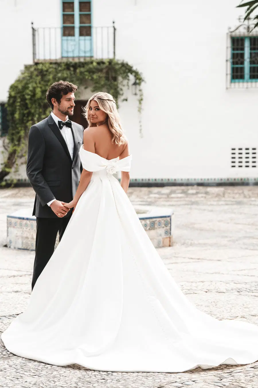 R3762 by Allure Romance - view 6 of 10