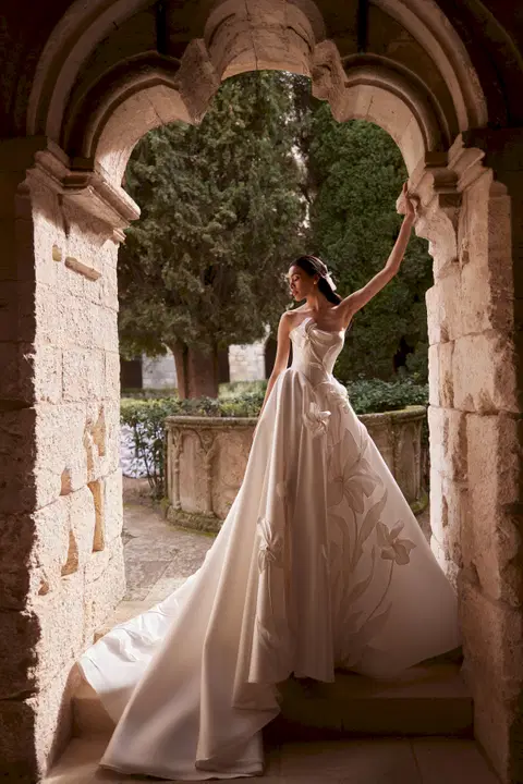 Sylvia Bataille wedding dress by Innocentia Divina, ball gown, satin
